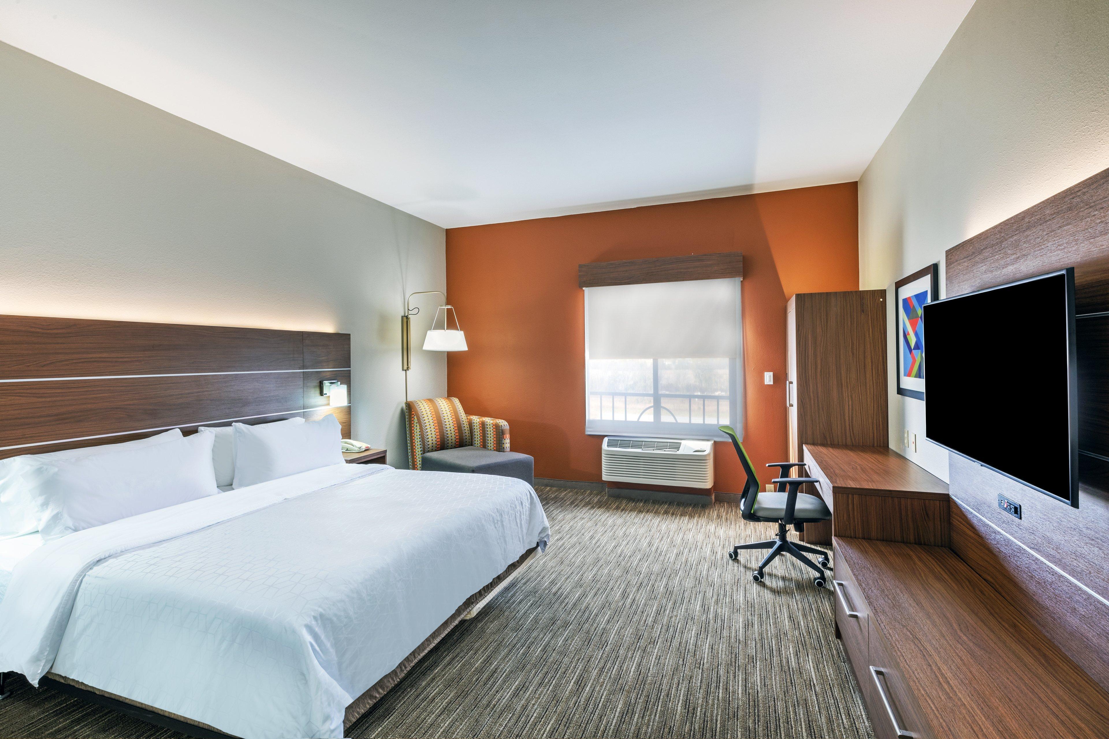 Holiday Inn Express And Suites Pryor By Ihg Lusta Exterior photo